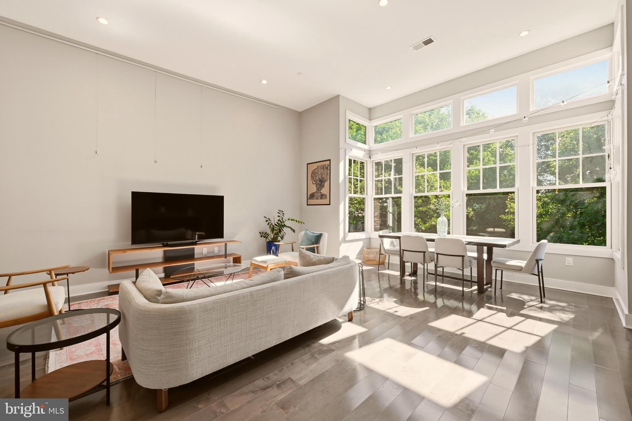 630 14TH Street NE – photo 4