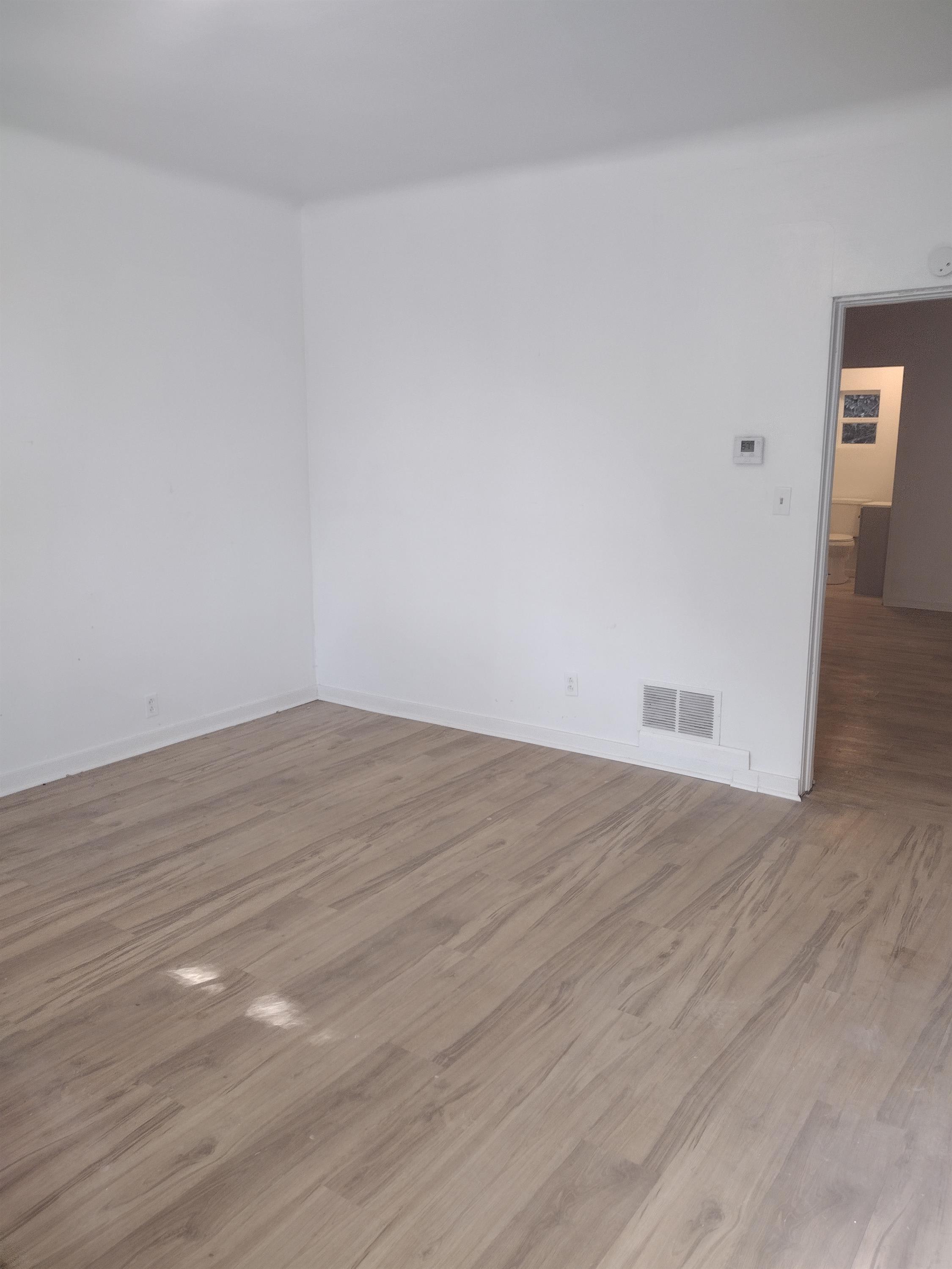 450 Card Ave Unit 1 – photo 5