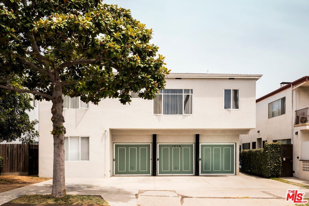 1235 10Th St – photo 1