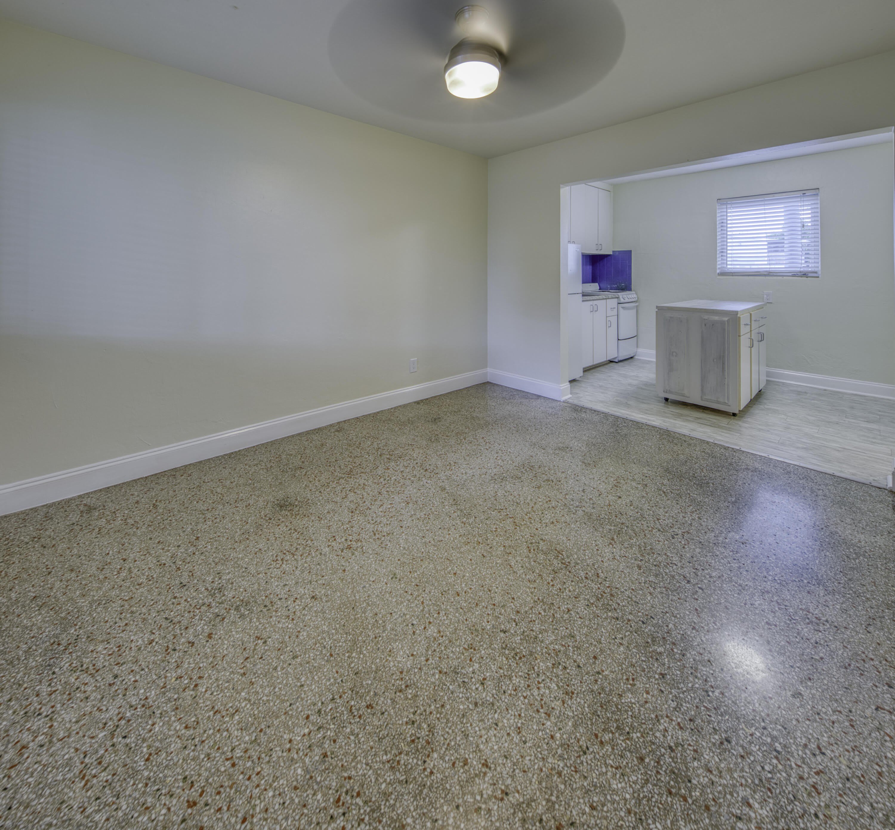 101 S Palmway – photo 2