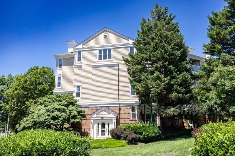 2204 Westcourt Ln – photo 1