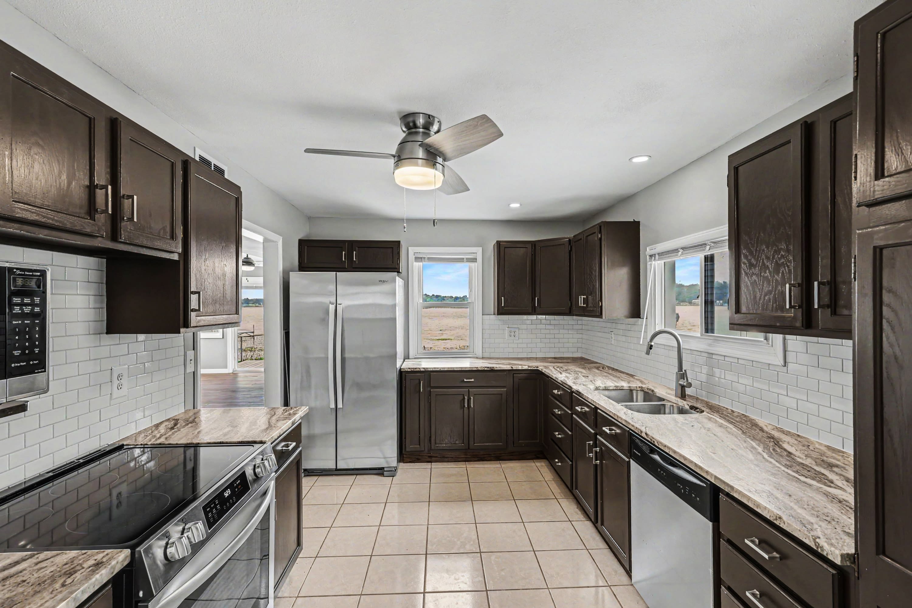 251 Edgewood Drive – photo 3