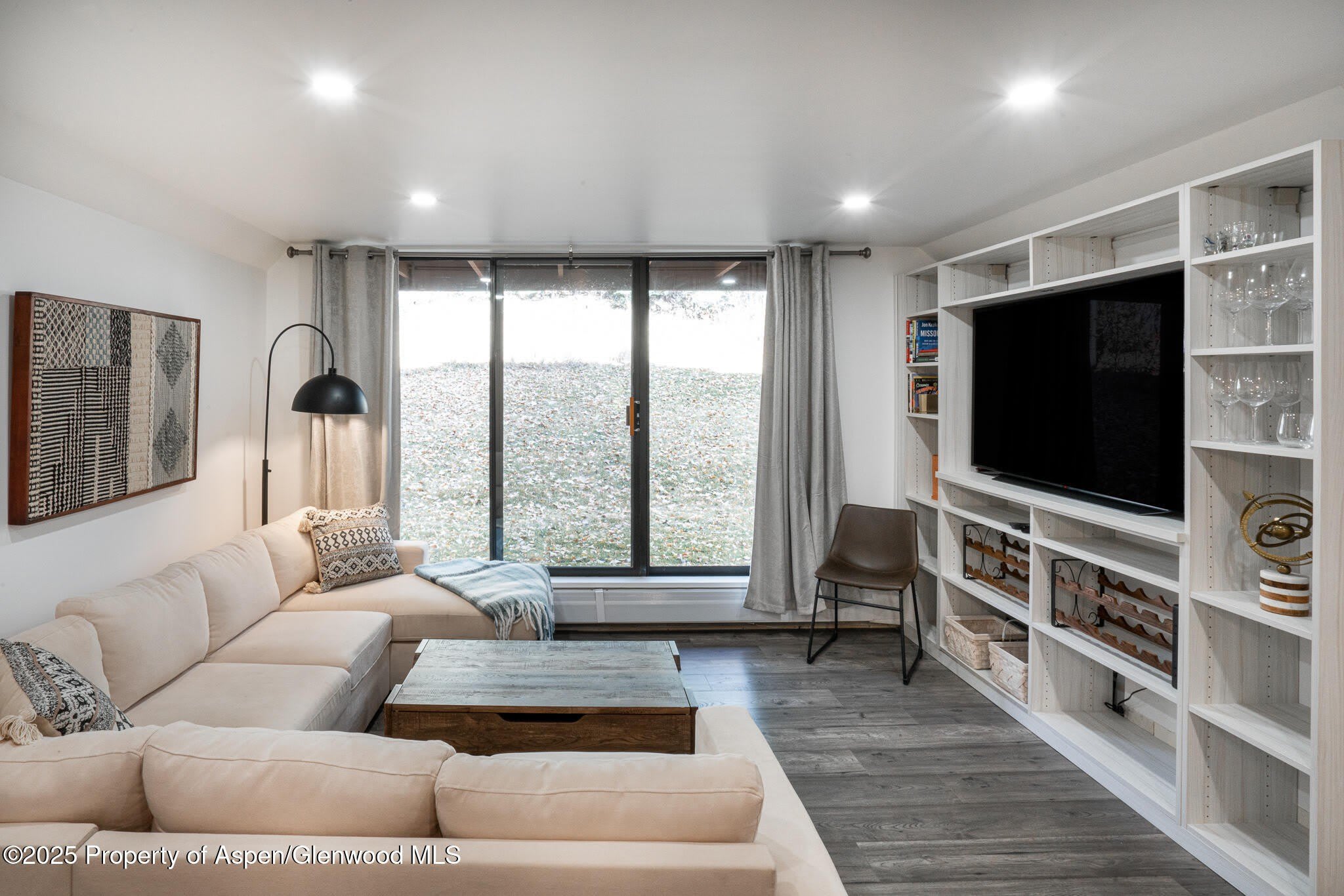 1316 Vine Street – photo 2