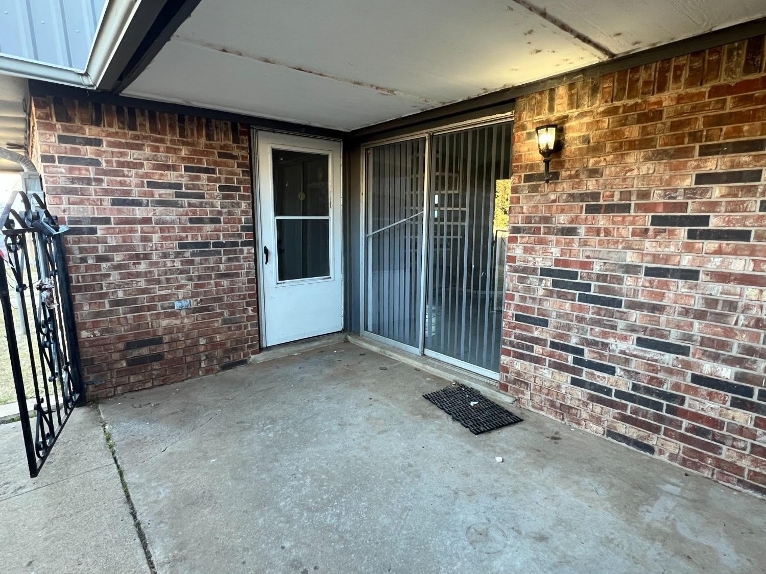 4404 75th Drive – photo 1