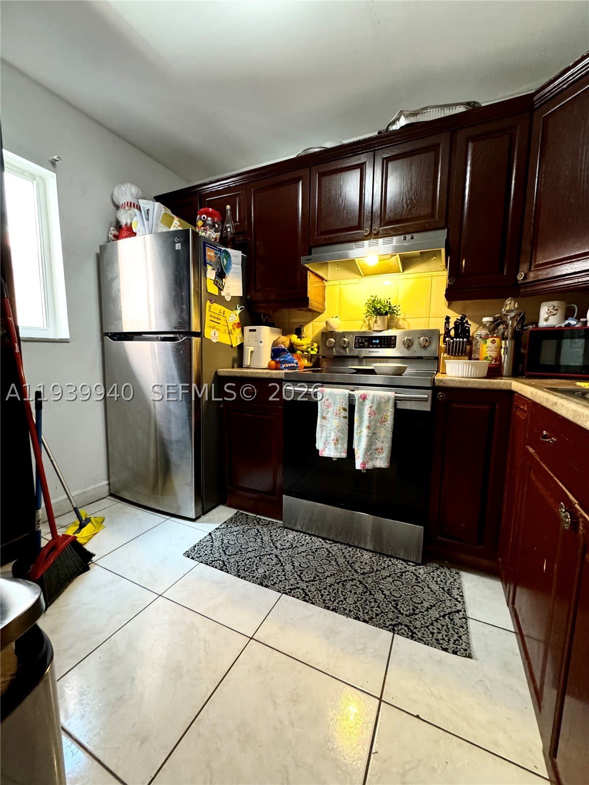 19729 SW 114th Ave – photo 1