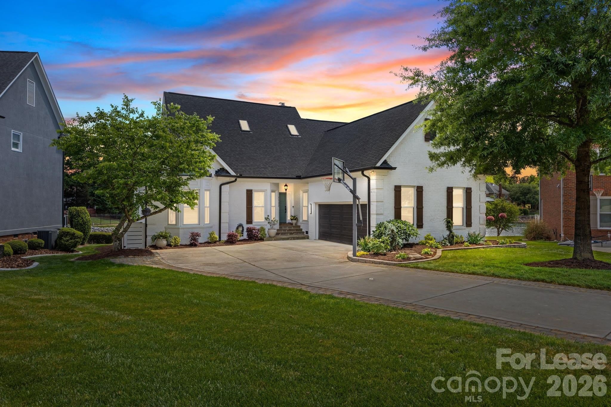 7322 Swansea Lane – photo 3