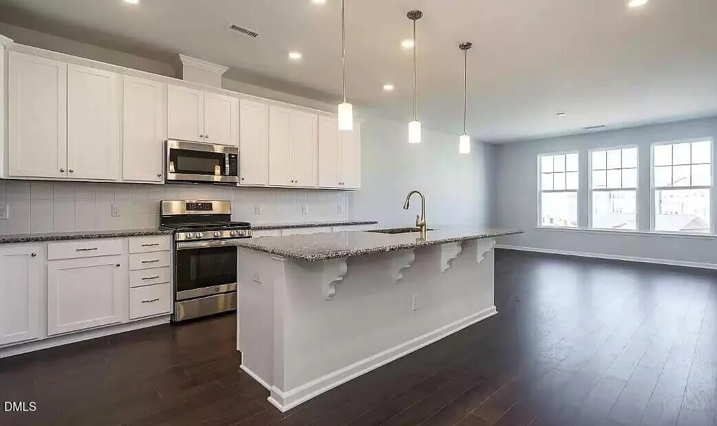 1009 Commack Drive – photo 5