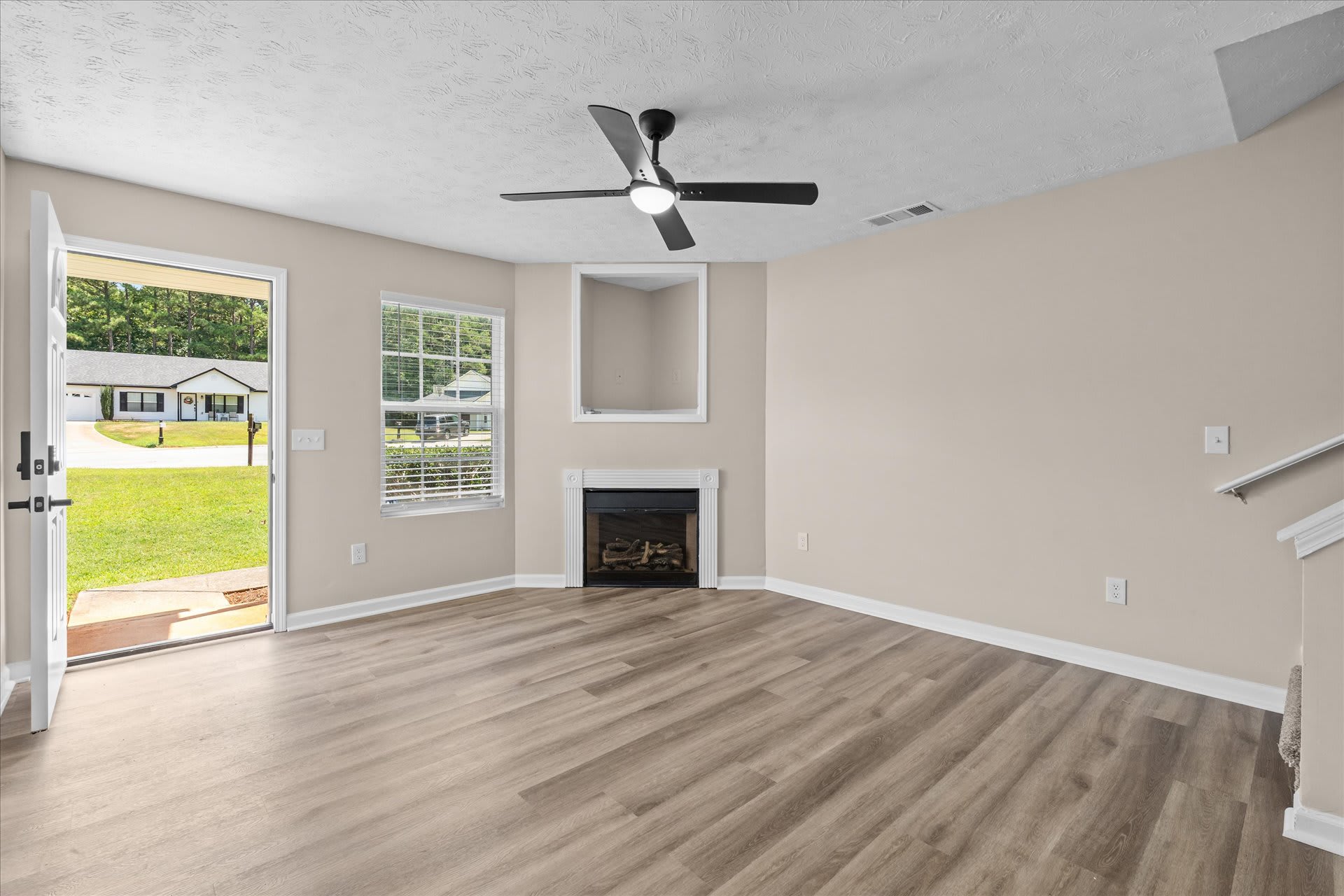 324 Sequoia Pointe – photo 4