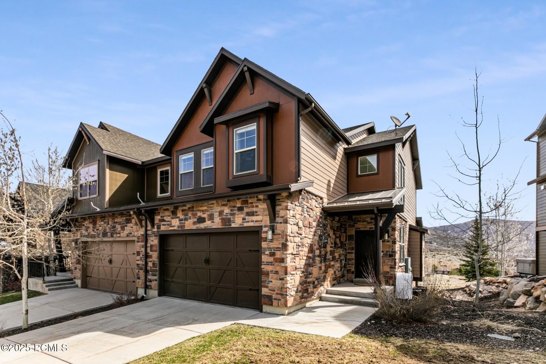 1018 W Abigail Drive – photo 2