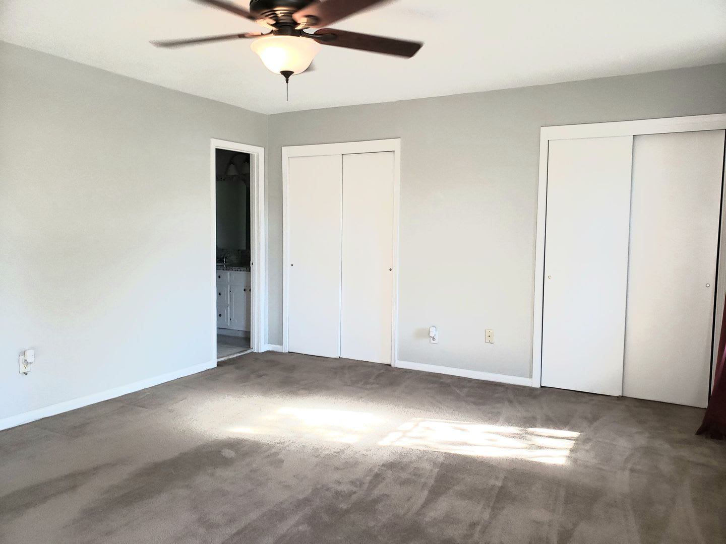 Vaughn Rd Convenient! – photo 3