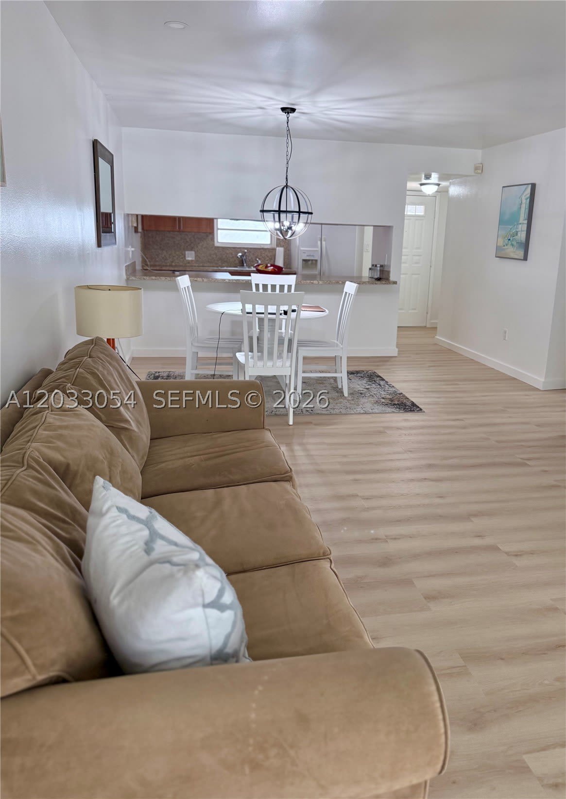 1235 Mariposa Ave – photo 5