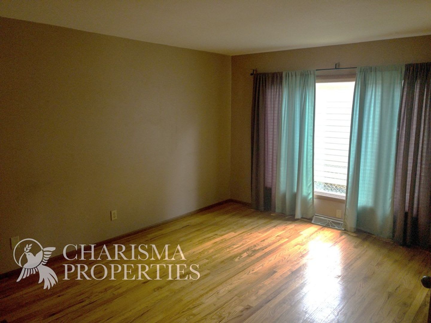 QUAINT THREE BEDROOM HOUSE, GREAT LOCATION WITH EVEN MORE AMENITIES!!! – photo 5