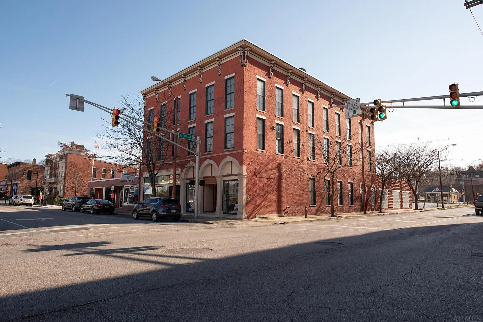 903 Main Street – photo 1