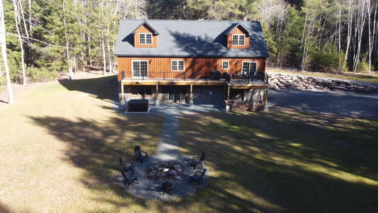 32 Twin Ponds Rd – photo 1