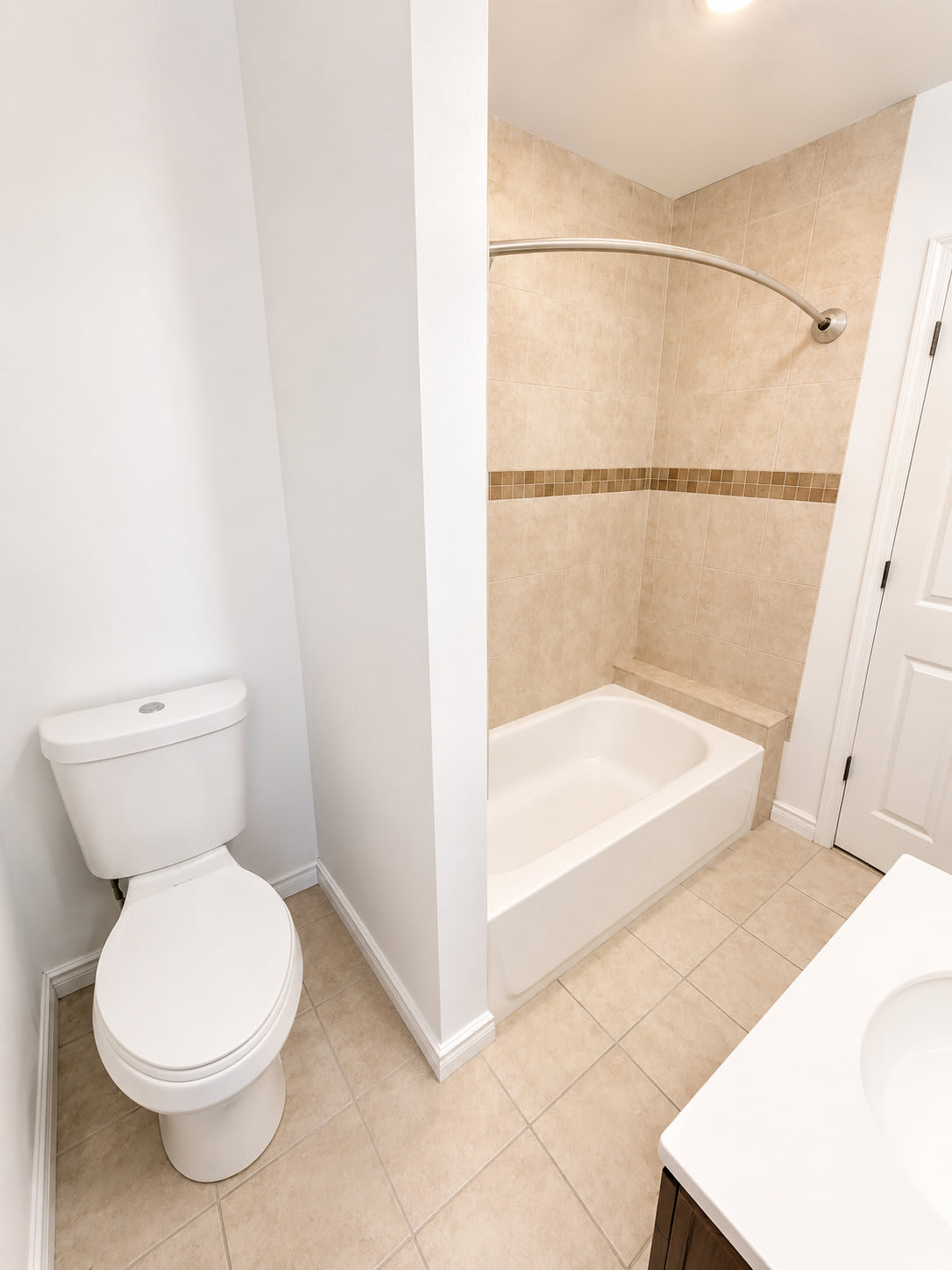 43 Treacy Avenue – photo 4