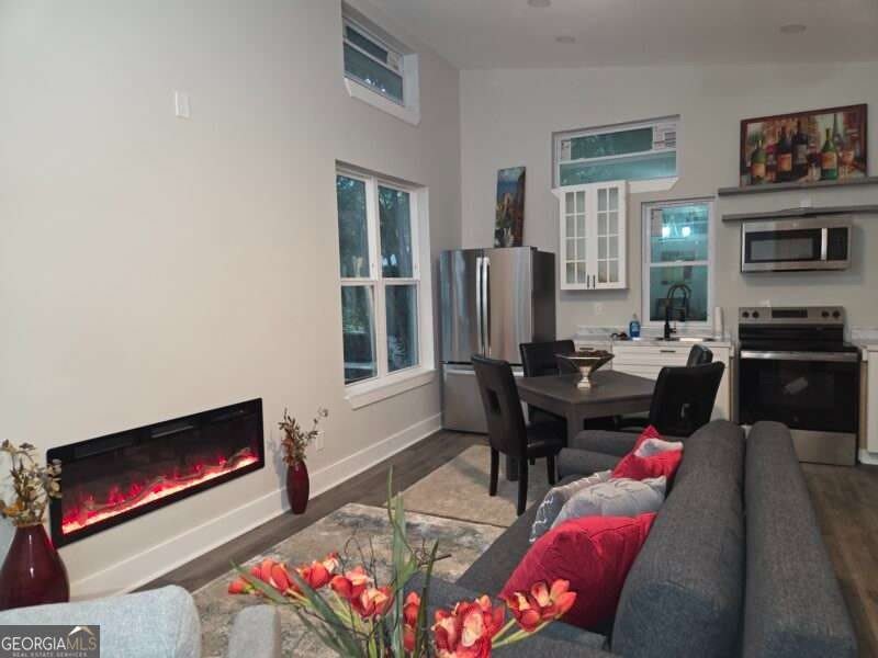 5634 Simpson Avenue – photo 2