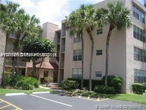 9470 Live Oak Pl – photo 2