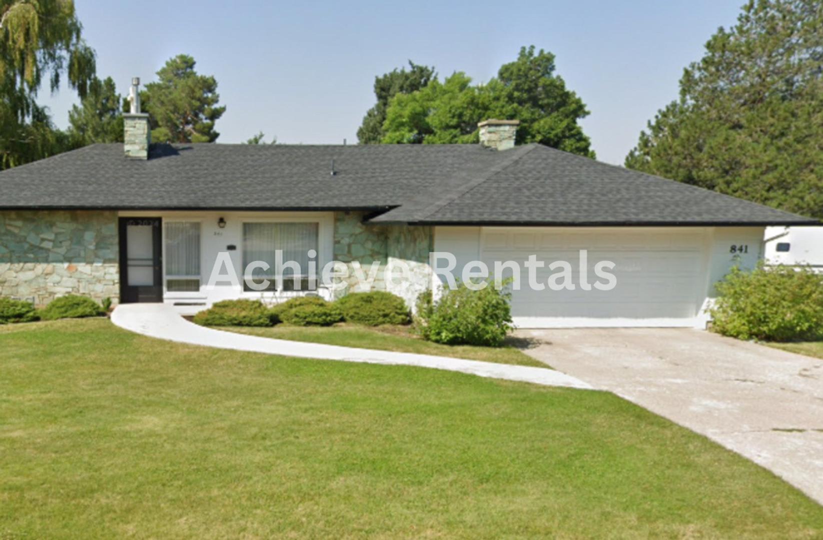 Adventure Meets Convenience in This Logan Home – photo 1