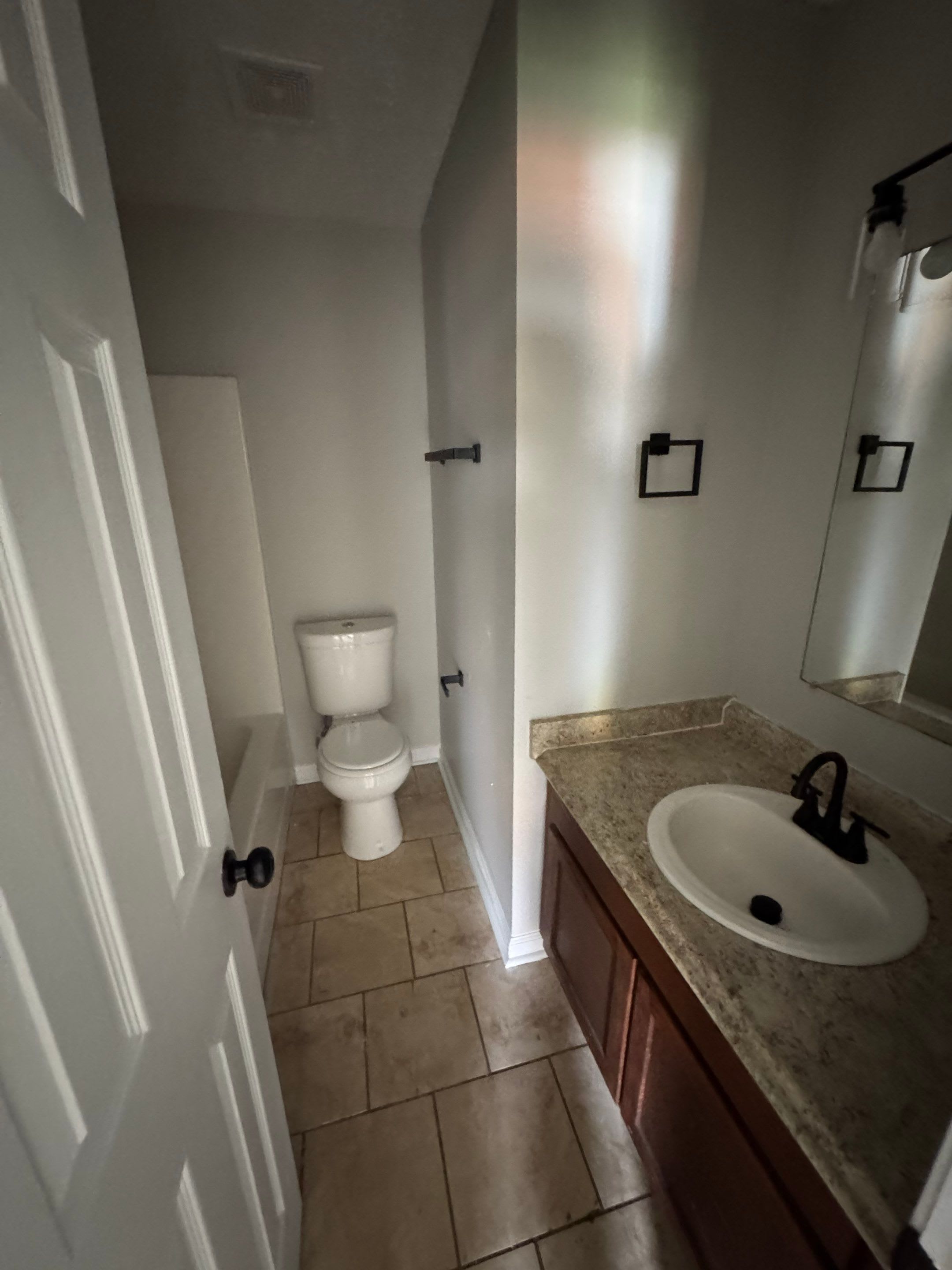 811 Scott #4, Brownsville – photo 4