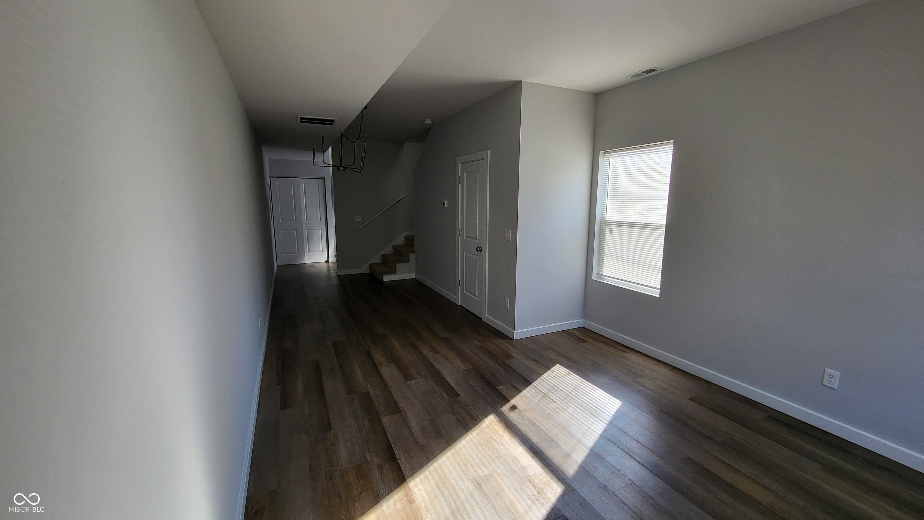 515 N Oxford Street – photo 3