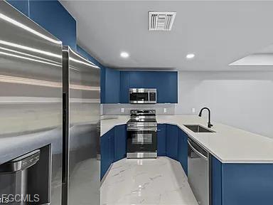 1130 Graystone Ave – photo 5