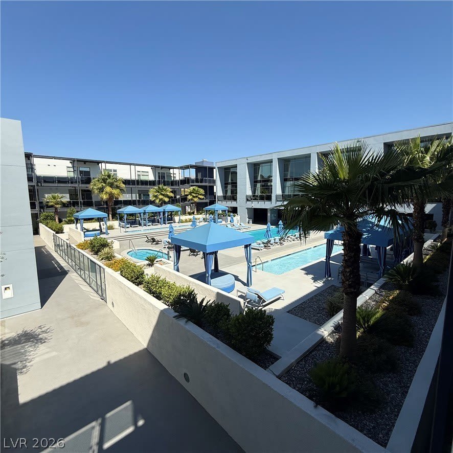 8925 W Flamingo Road – photo 3