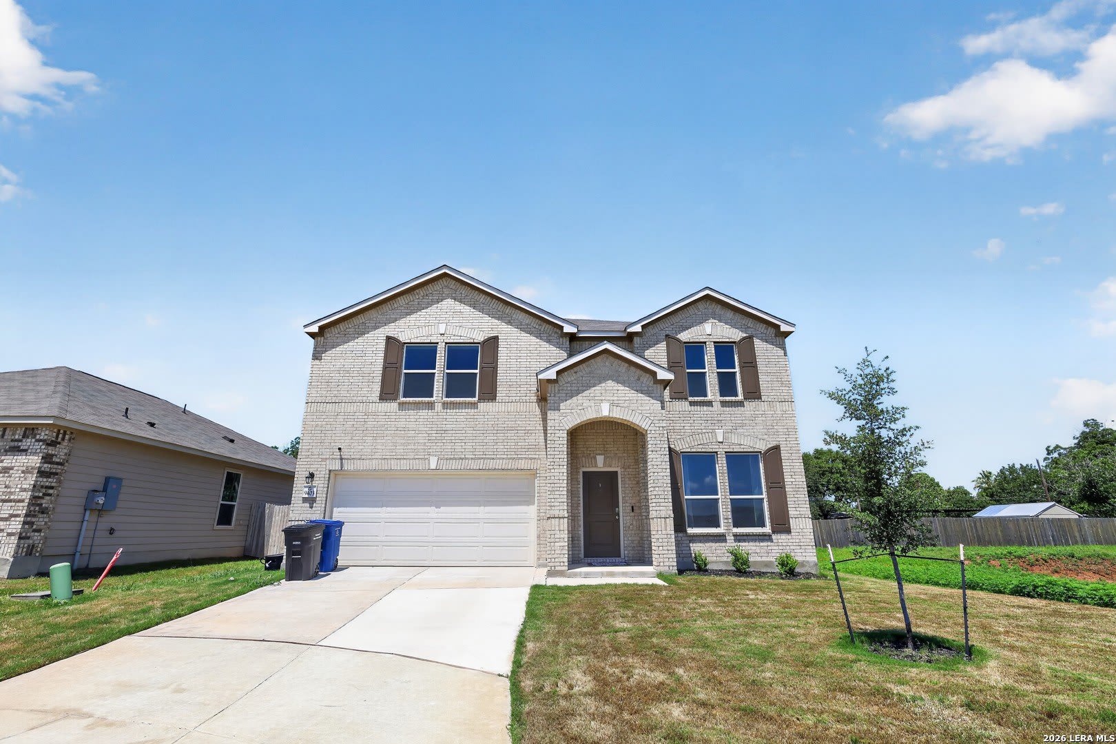 9403 HINTERLANDS DR – photo 1