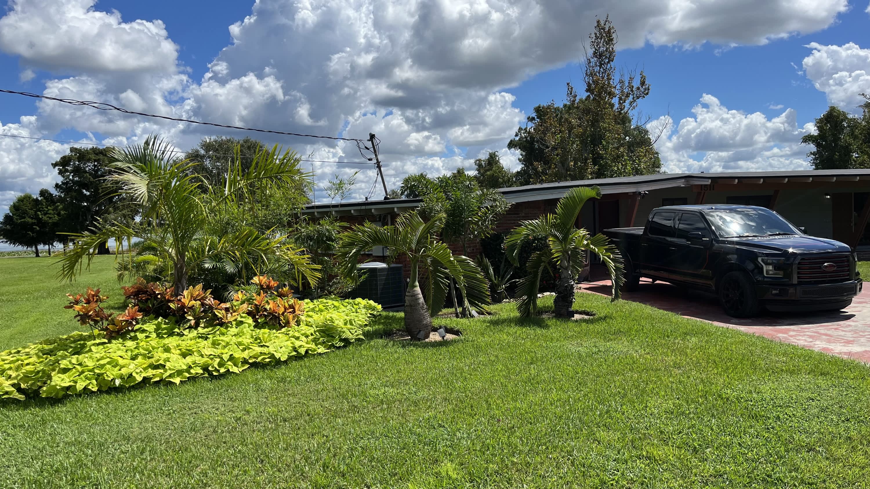 1511 South John Young Parkway – photo 4