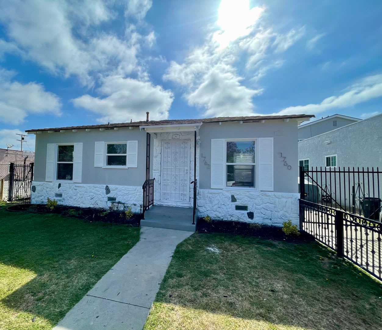 Duplex – photo 1