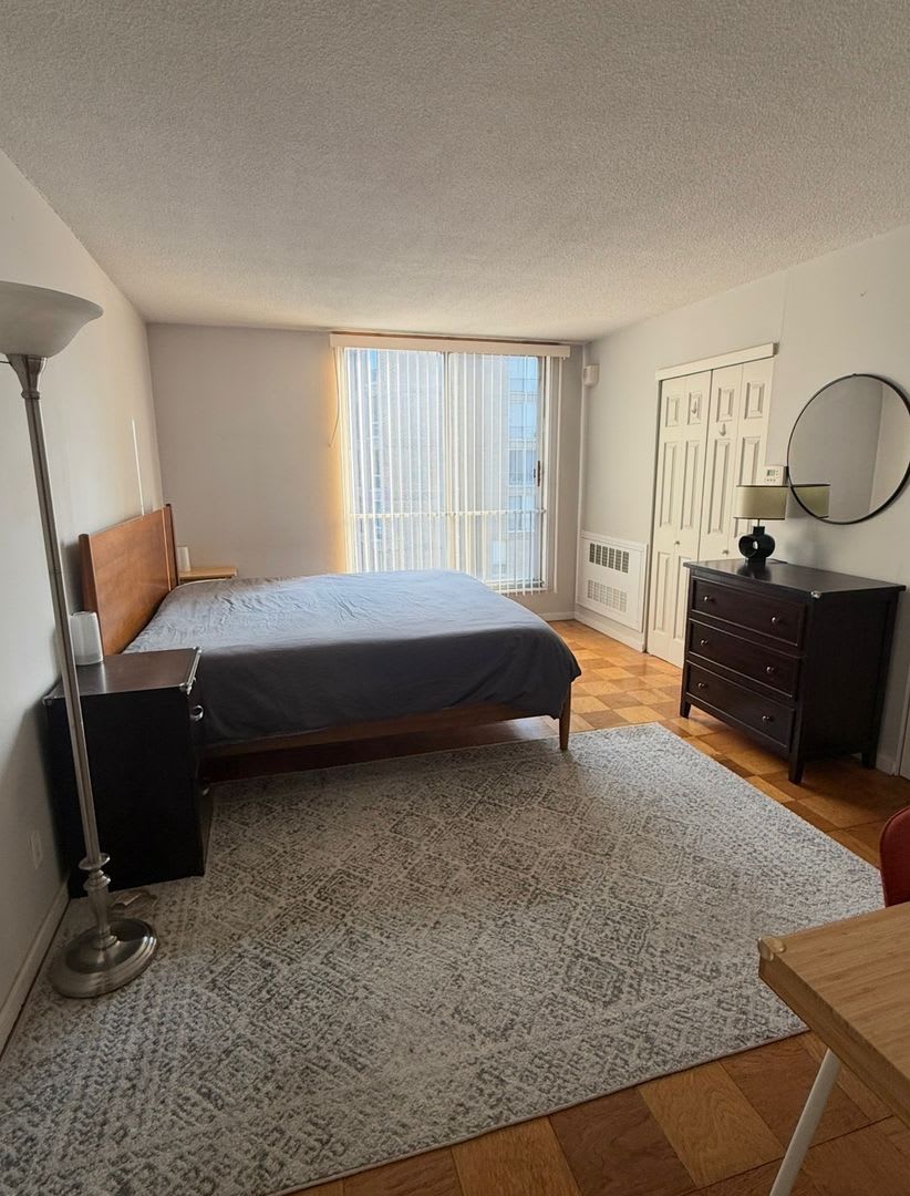 Furnished 1-Bedroom at Brook House – Balcony, Separate Dining Area & Flexible Lease Terms – photo 5