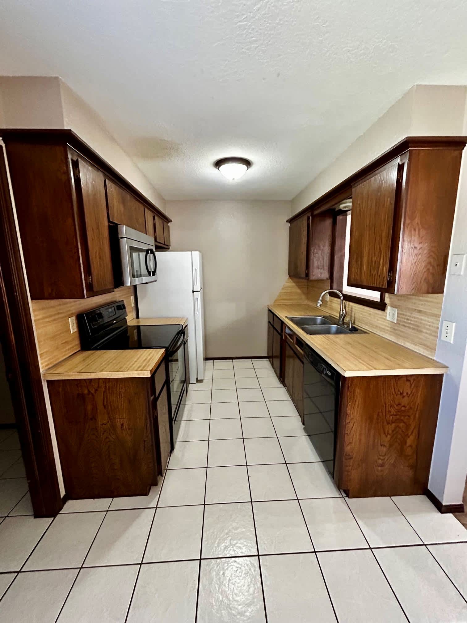 138 Barrett Place – photo 5