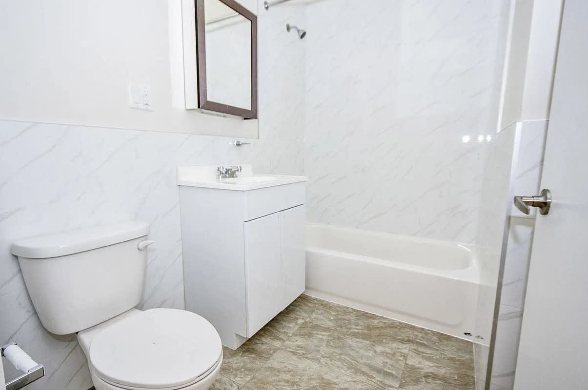 853 Monroe St Apt 7B – photo 3