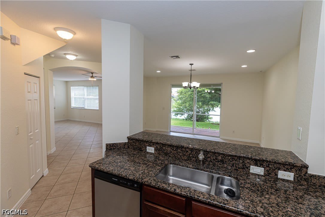 17007 Tremont Street – photo 5