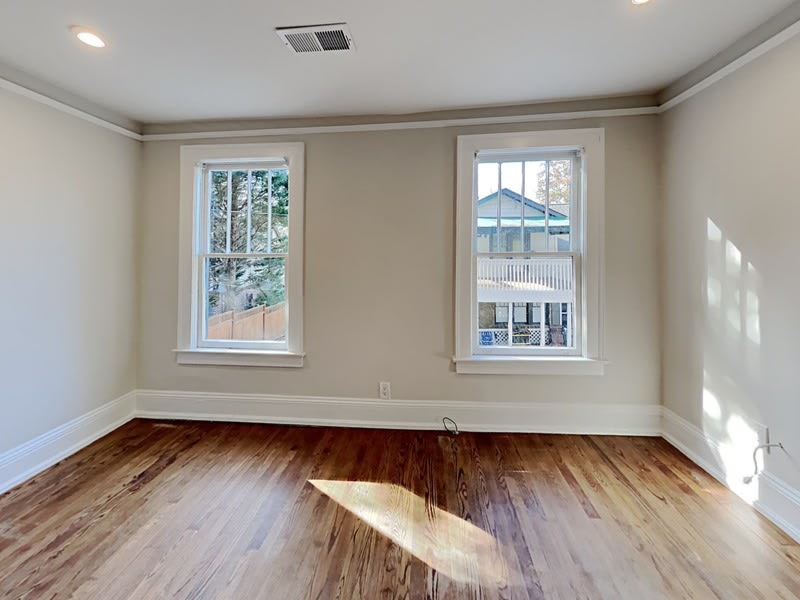 1539 N Morningside Dr NE – photo 5