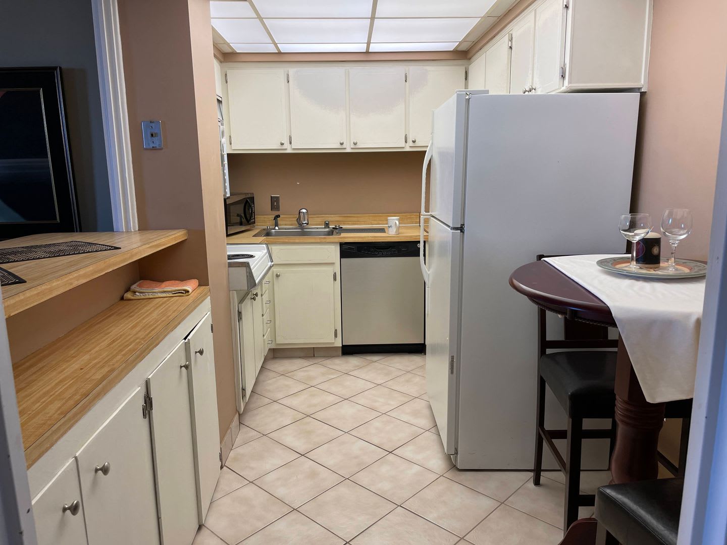 Beacon Manor – photo 4