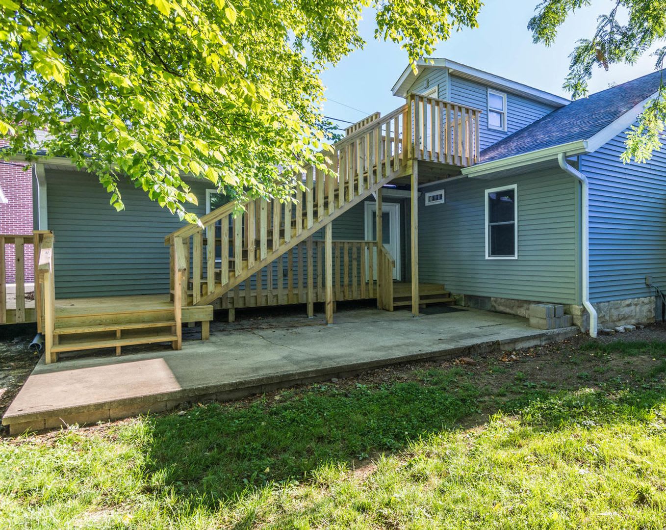 211 N Madison – photo 3