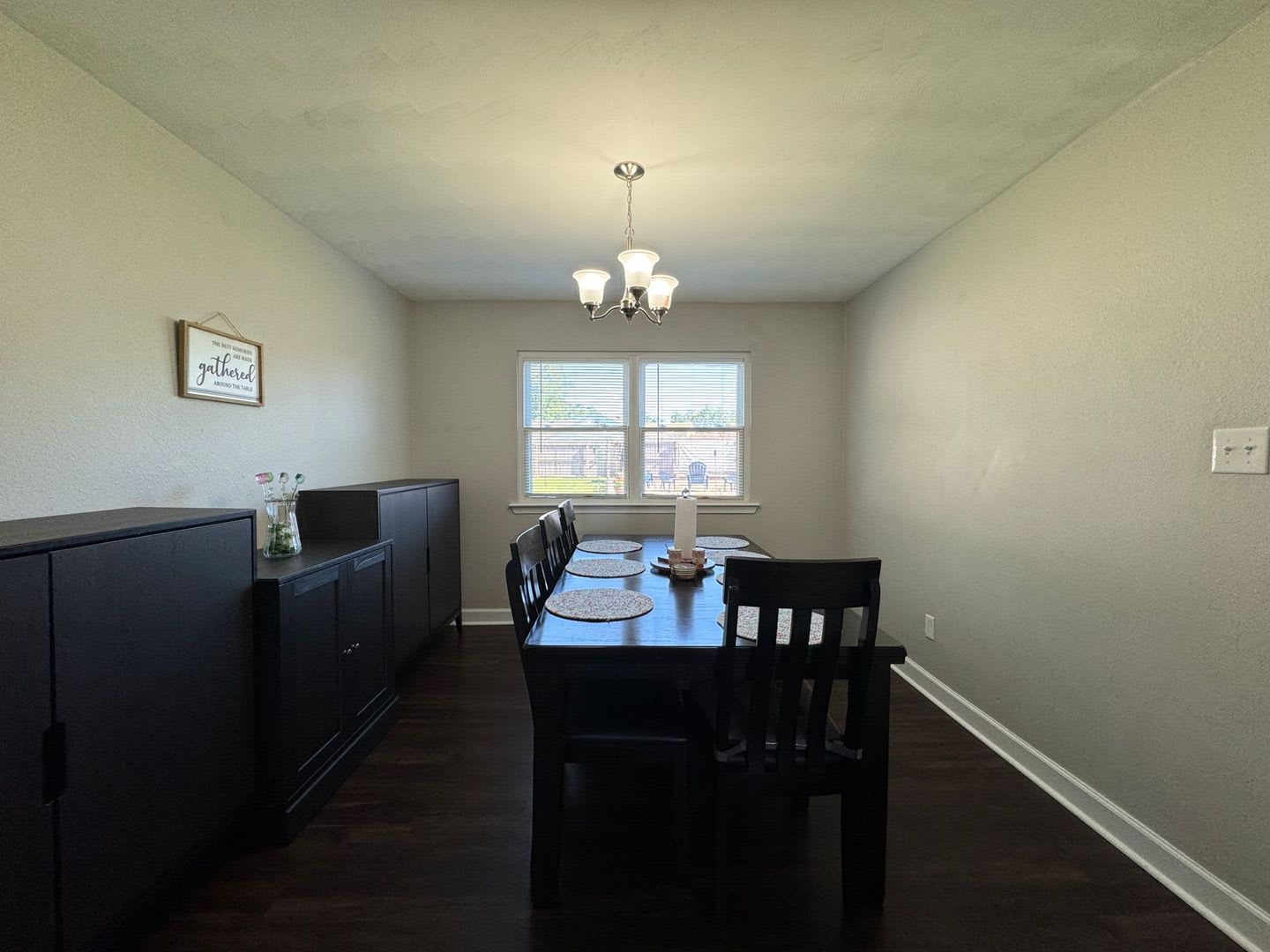 Spacious Home with Two Living Areas, Fenced Backyard & 2-Car Garage – photo 4