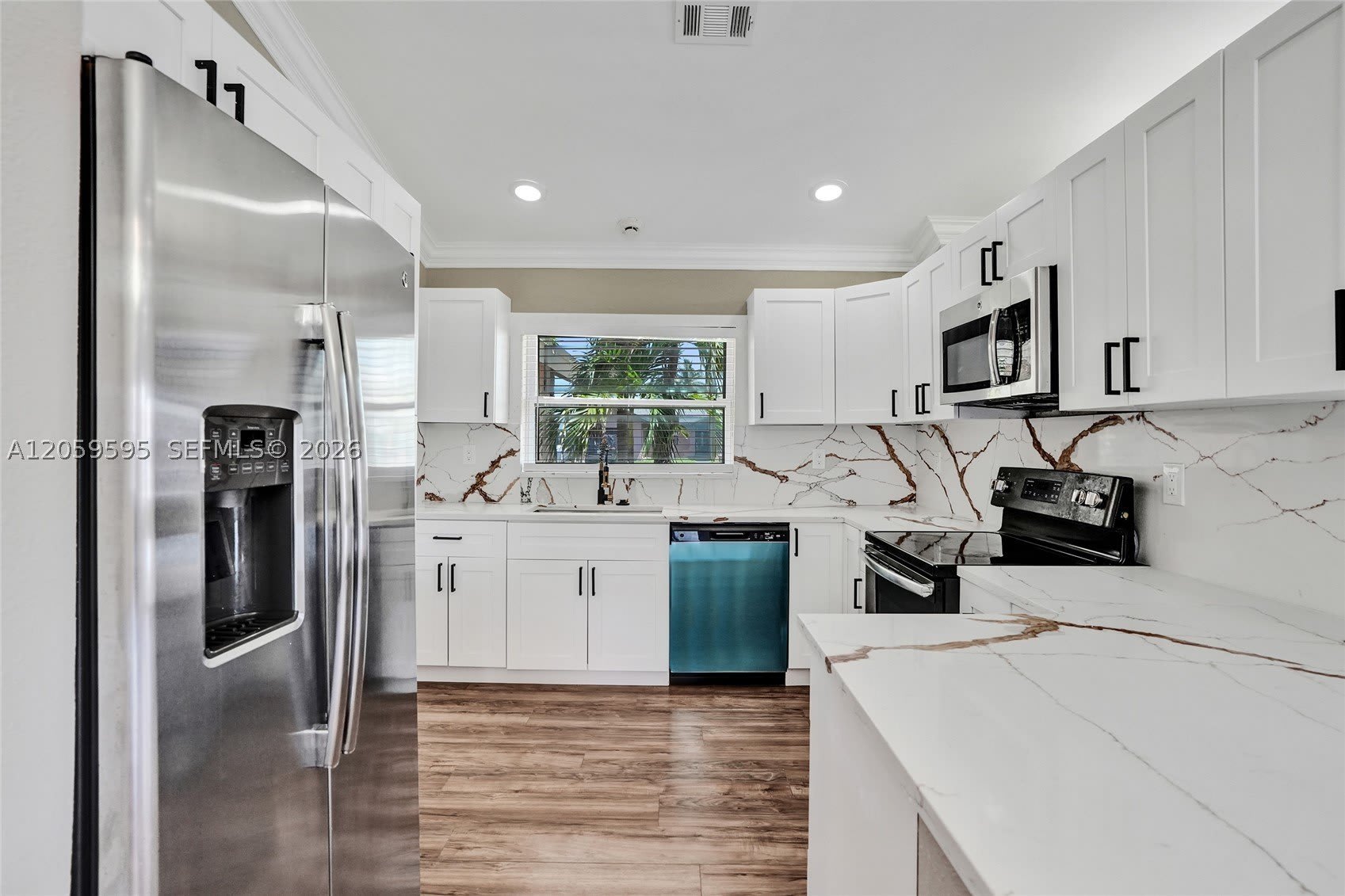 8204 SW 12th St – photo 5