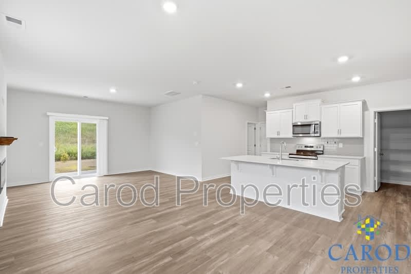 231 Brinkley Dr. – photo 4