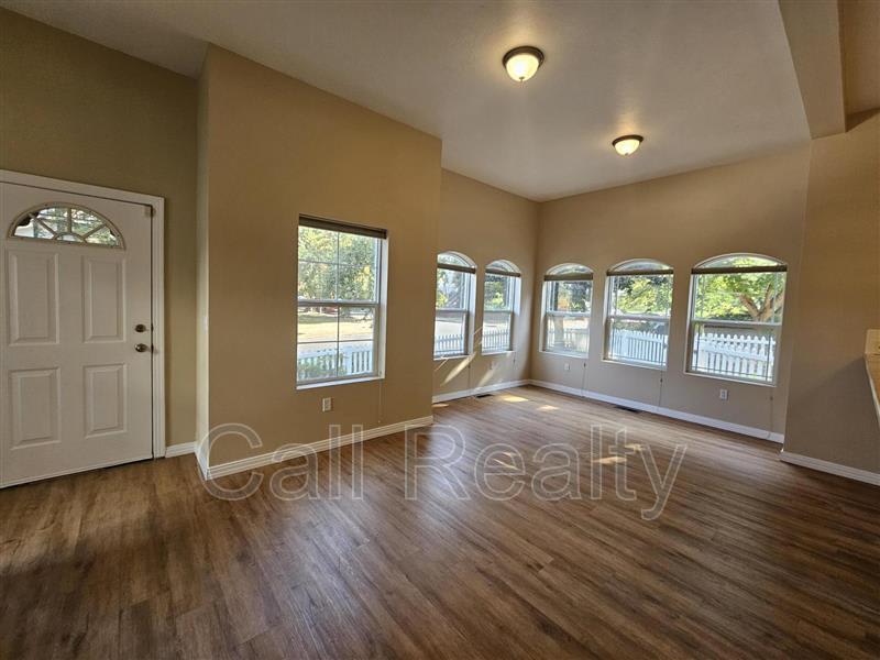 1605 W 13th Ave – photo 4