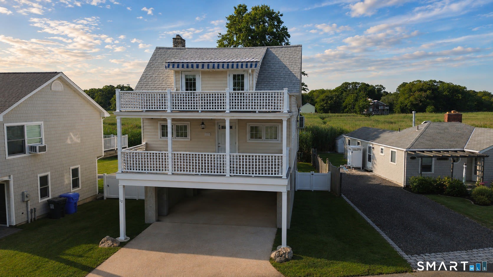 12 Grove Way – photo 1