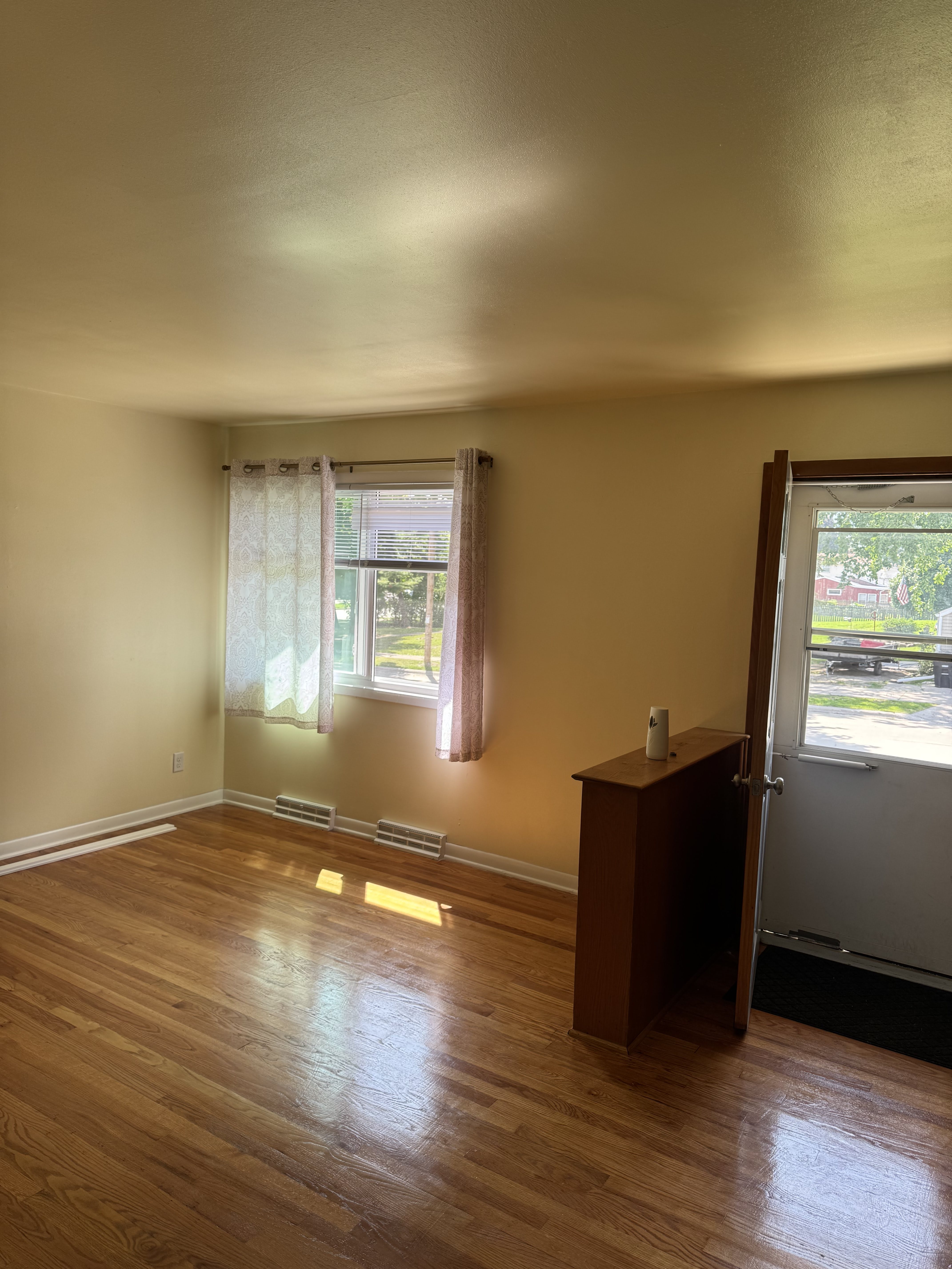 6262 South Robert Avenue – photo 2