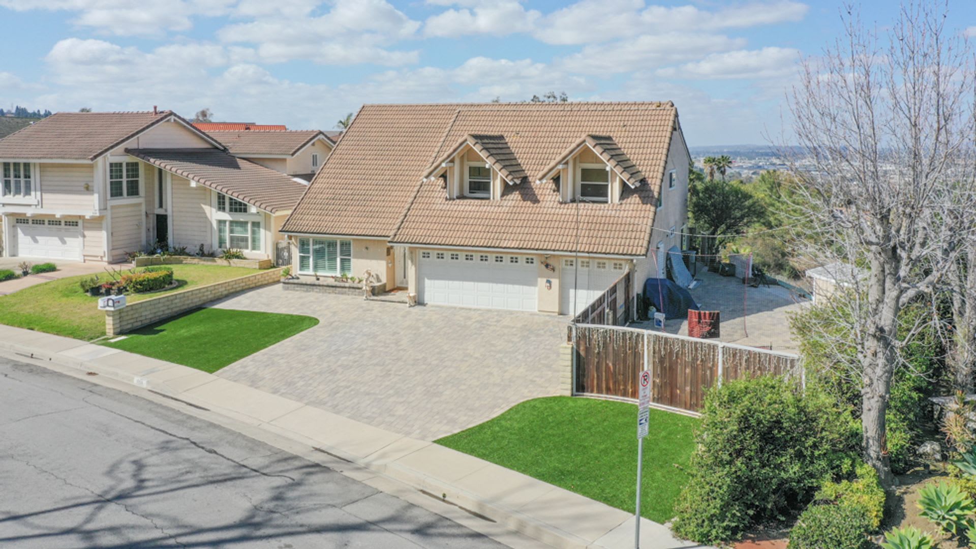 Spacious Rental in Anaheim Hills – photo 3