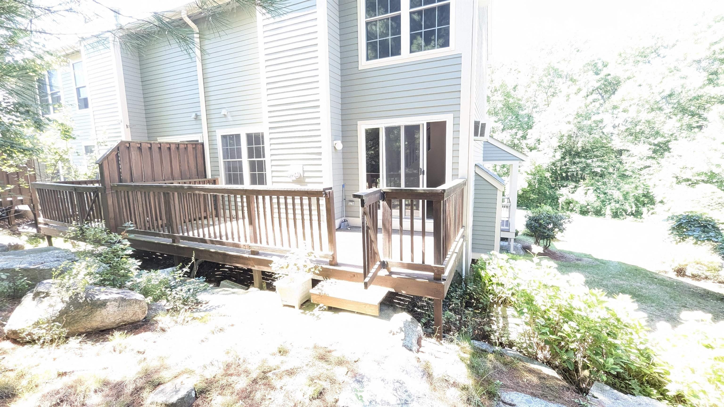 1465 Hooksett Road – photo 2