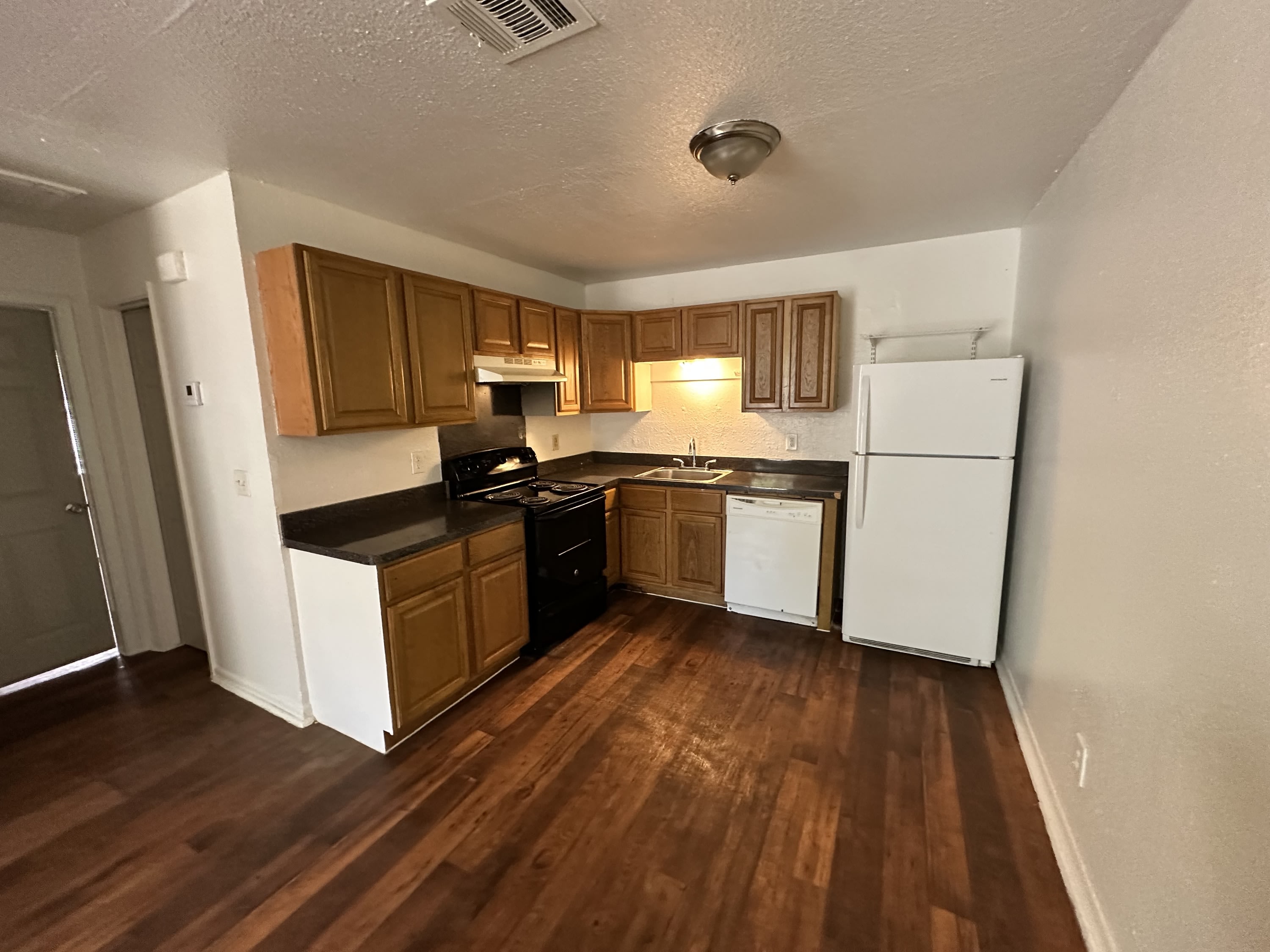 4009 Milton Street – photo 1