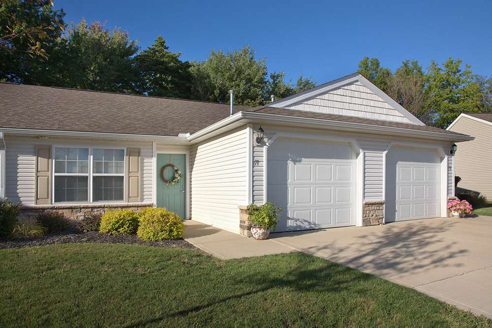 Redwood Elyria – photo 1