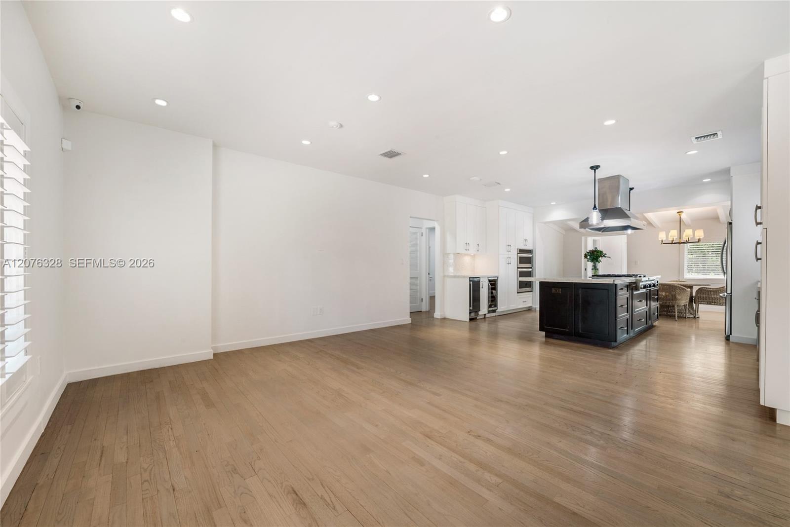 100 Sarto Avenue – photo 5