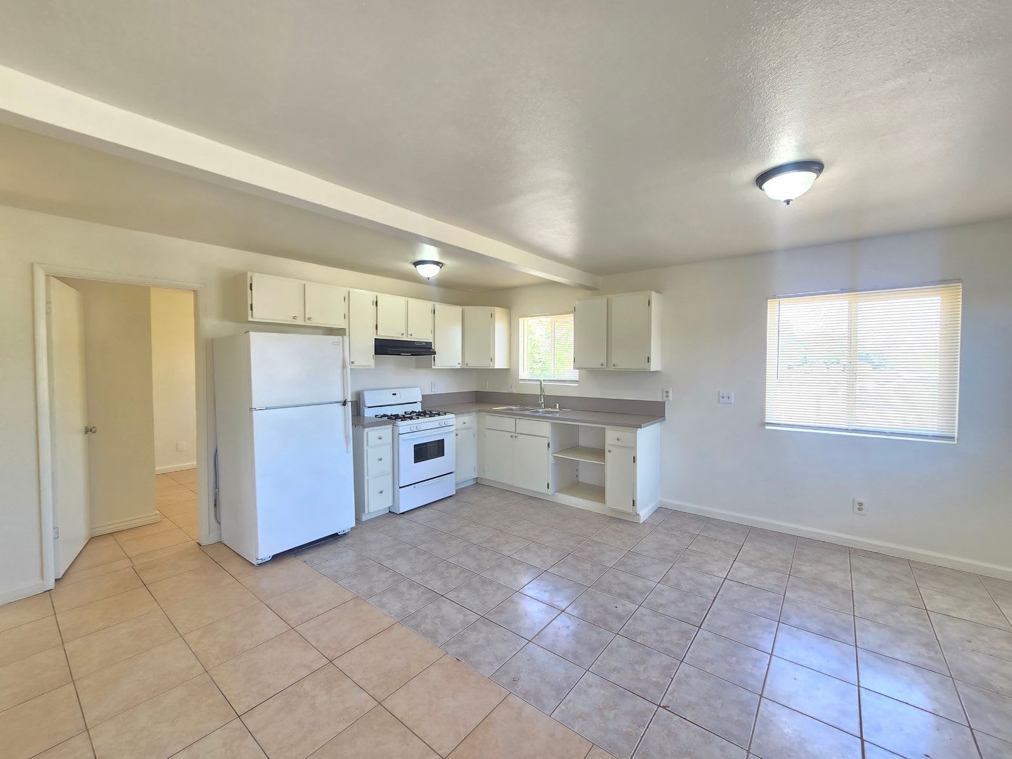 20912 83rd St #C – photo 3