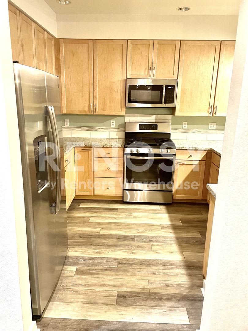 Style and Comfort in the Heart of Redmond – photo 3