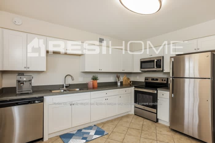 47 East Indigo Street – photo 3